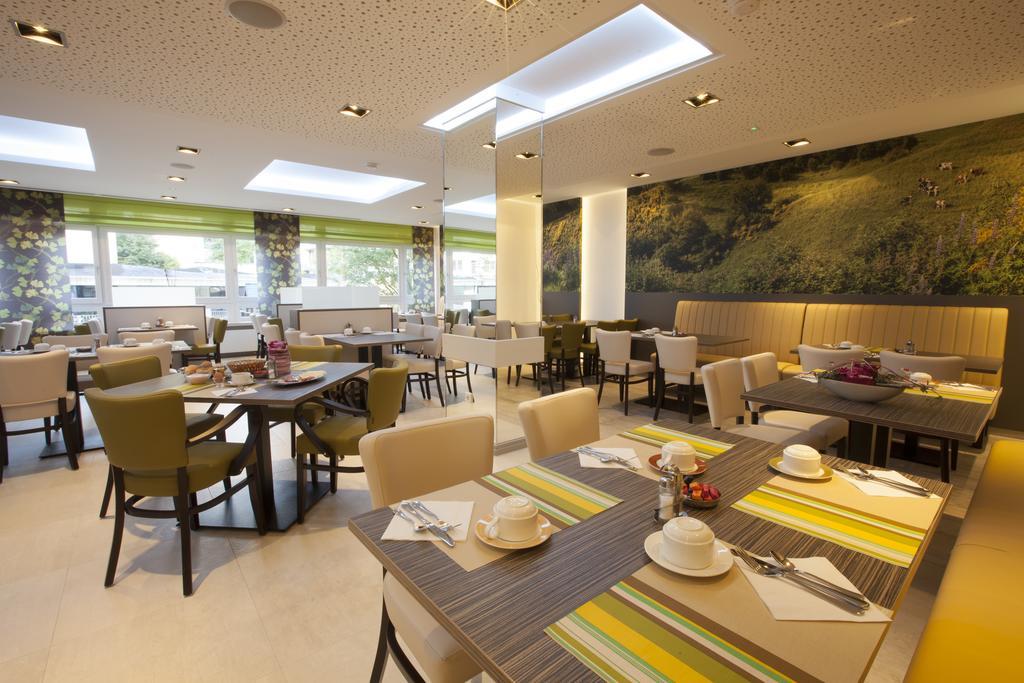 Hotel Du Commerce - Restaurant La Table De קלרבו מראה חיצוני תמונה